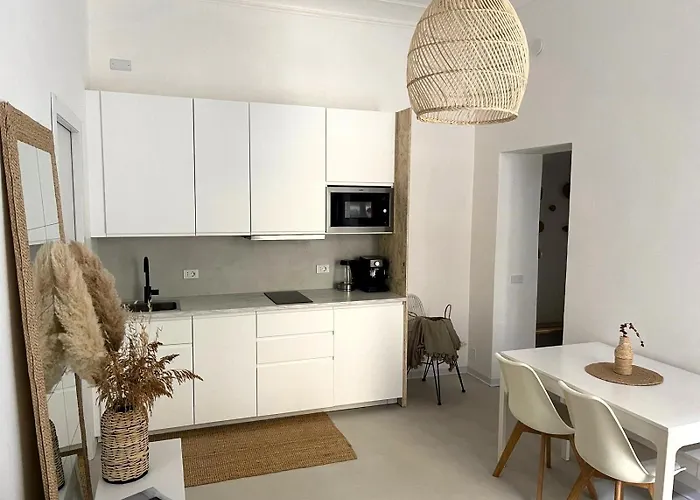 Luxury Designer In The Historical Center Apartment *